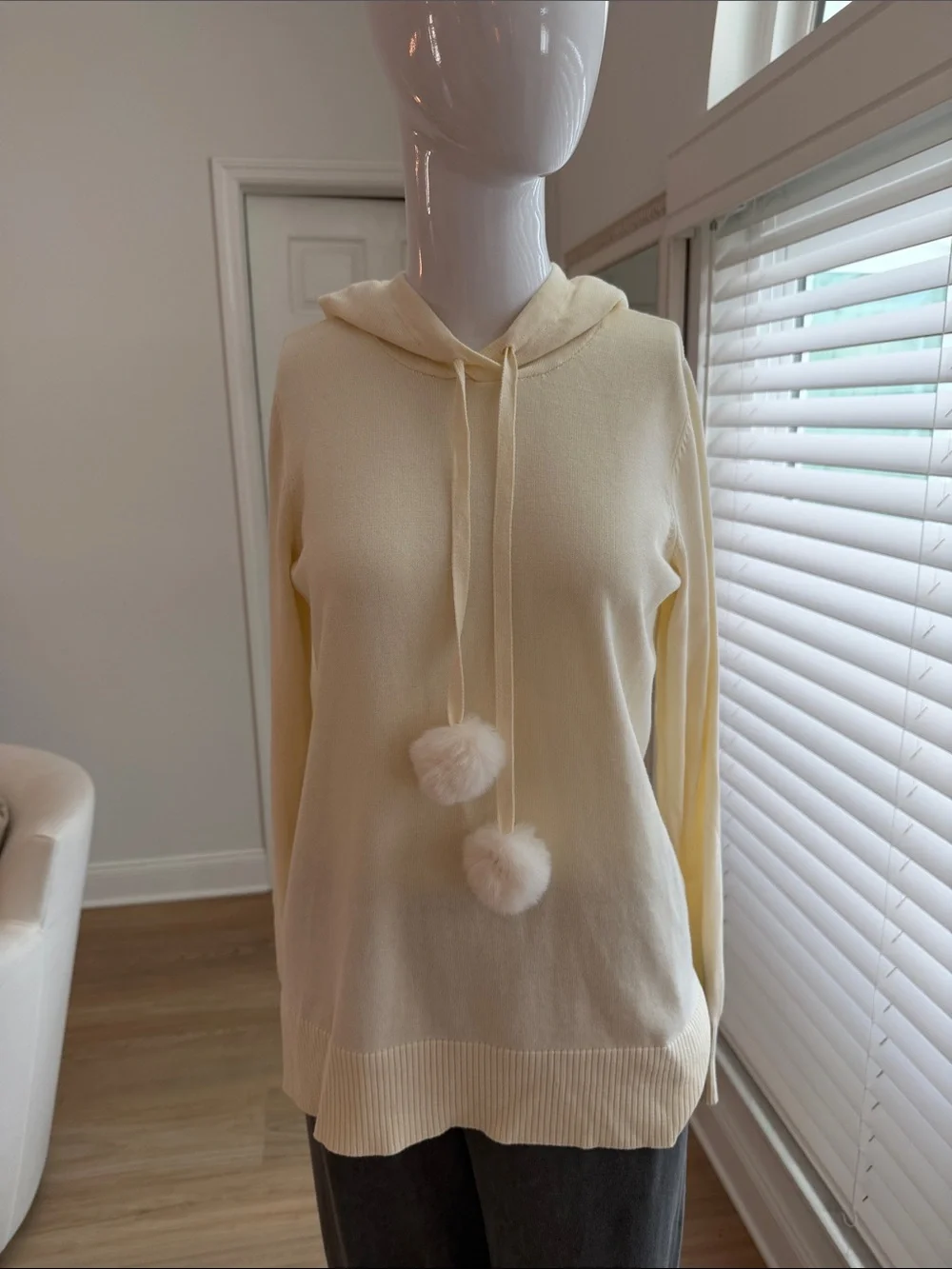Belle by Kim Gravel Cream Pullover Hoodie Sweater /Faux Fur Pom poms
